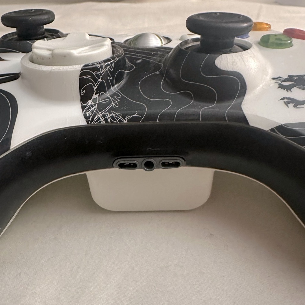 Xbox 360 Dragon Age Wireless Controller Limited Edition Black White Working - Picture 6 of 10